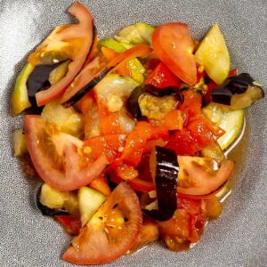 salat-iz-pechenyh-ovoshhej